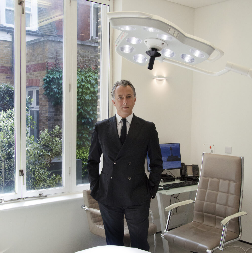 Olivier Amar Cosmetic Surgery London Breast Reduction (Mammoplasty)